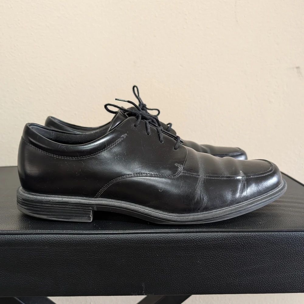 Rockport Men’s Waterproof Leather Oxford Dress Shoes, Size 12‎